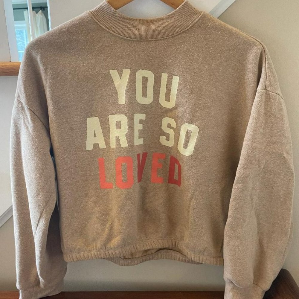 Old Navy Cropped sweatshirt